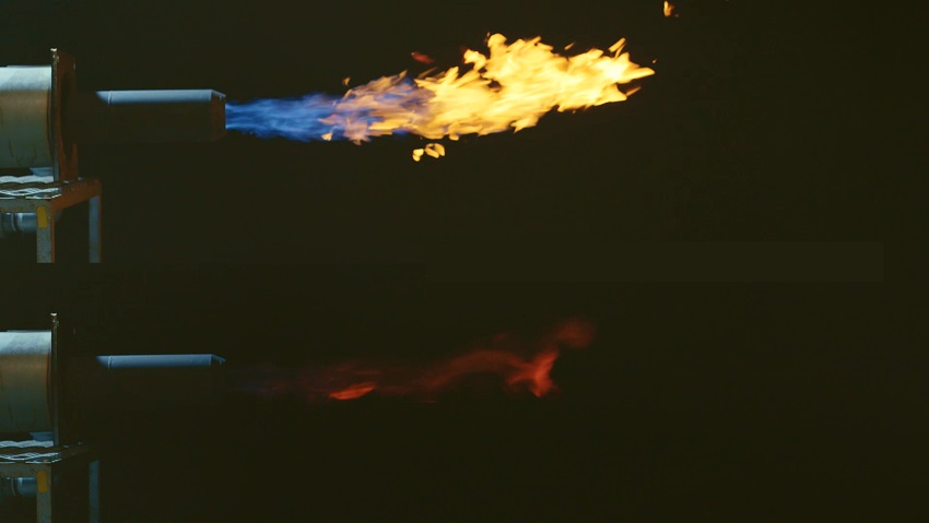都市ガスの火炎と水素の火炎の比較写真