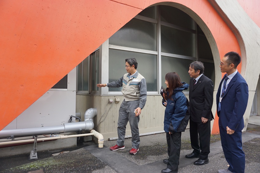 電源自立型空調「GHPハイパワープラス」の配管